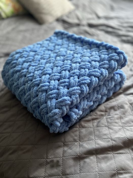 Пледи дитячі з алізе пуффі