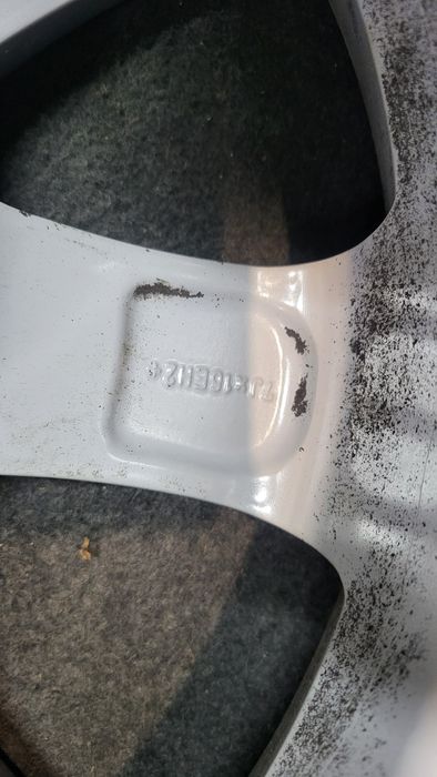 Диски 5 120 r16 trafic  vivaro bmw