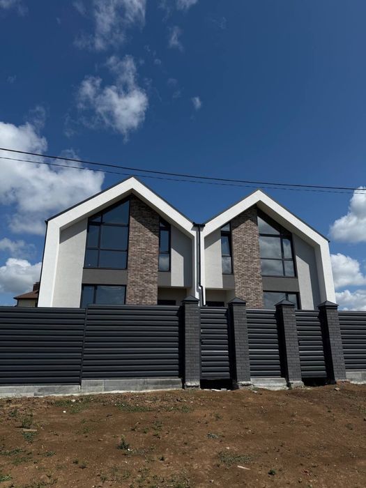 Поєднання переваг міського житла та приватного будинку