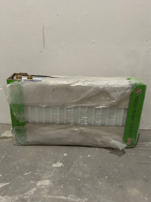 Сталевий радіатор для опалення Terra Teknik 22K 300x600