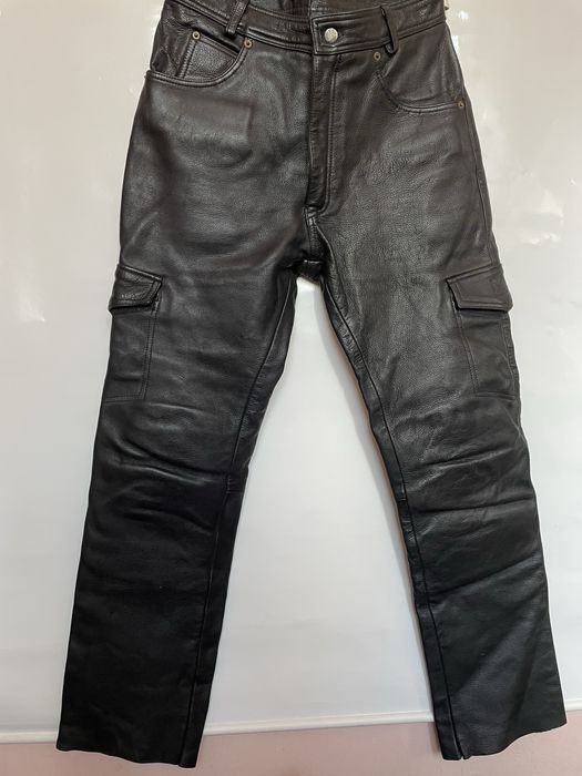 Skórzane spodnie marki HELD na motor