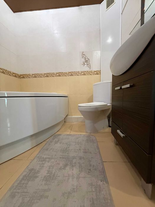 продам 3 кімнатну квартиру Різдвяна- Ватутіна