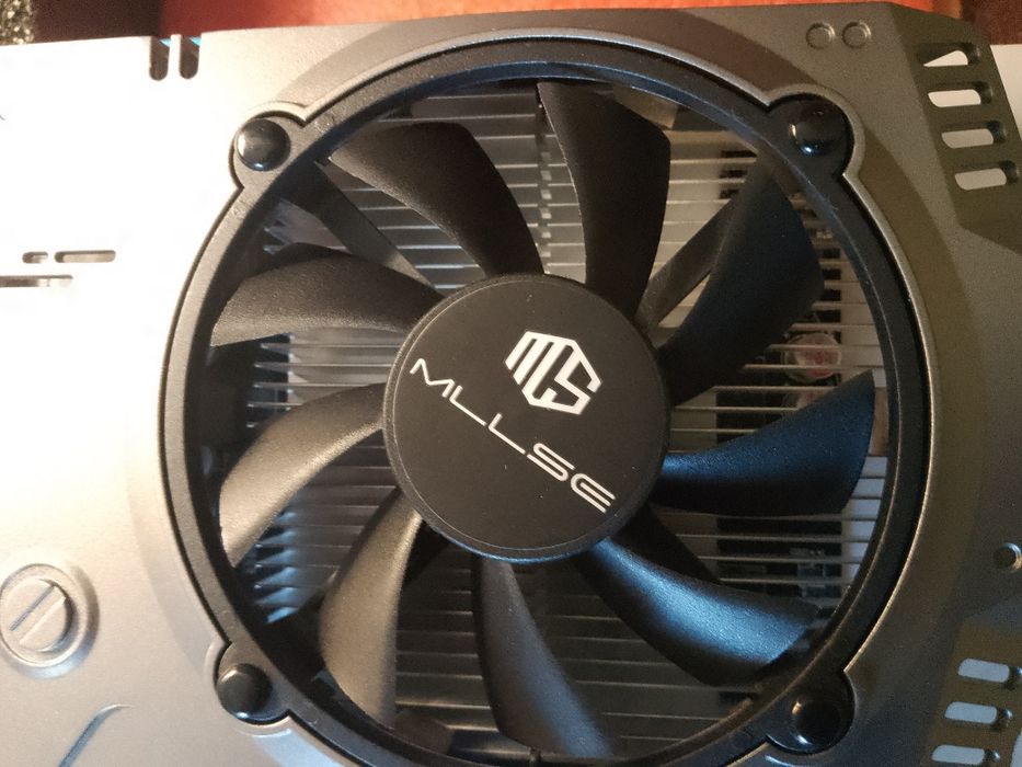 Видеокарта AMD Radeon RX 550 4G