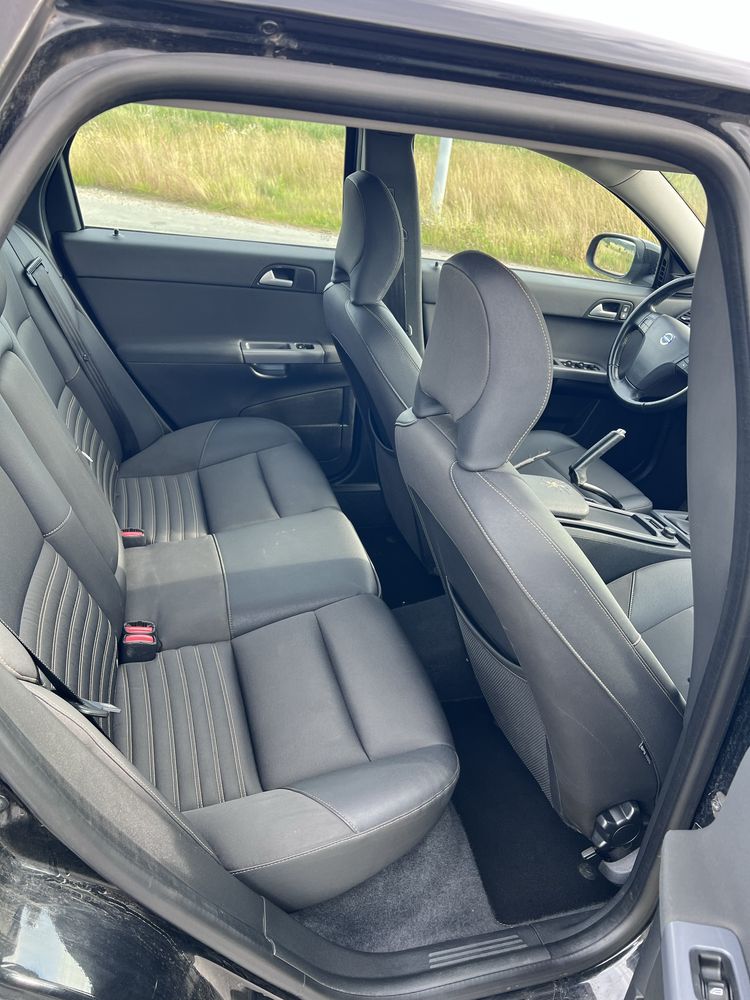 Volvo v50 2.0d 136 km