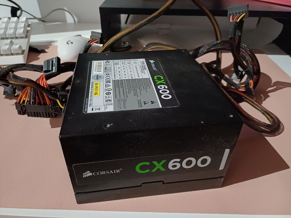 Zasilacz Corsair CX600