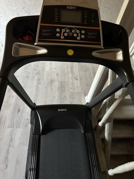 Продам беговую дорожку ECOFIT E-MB9