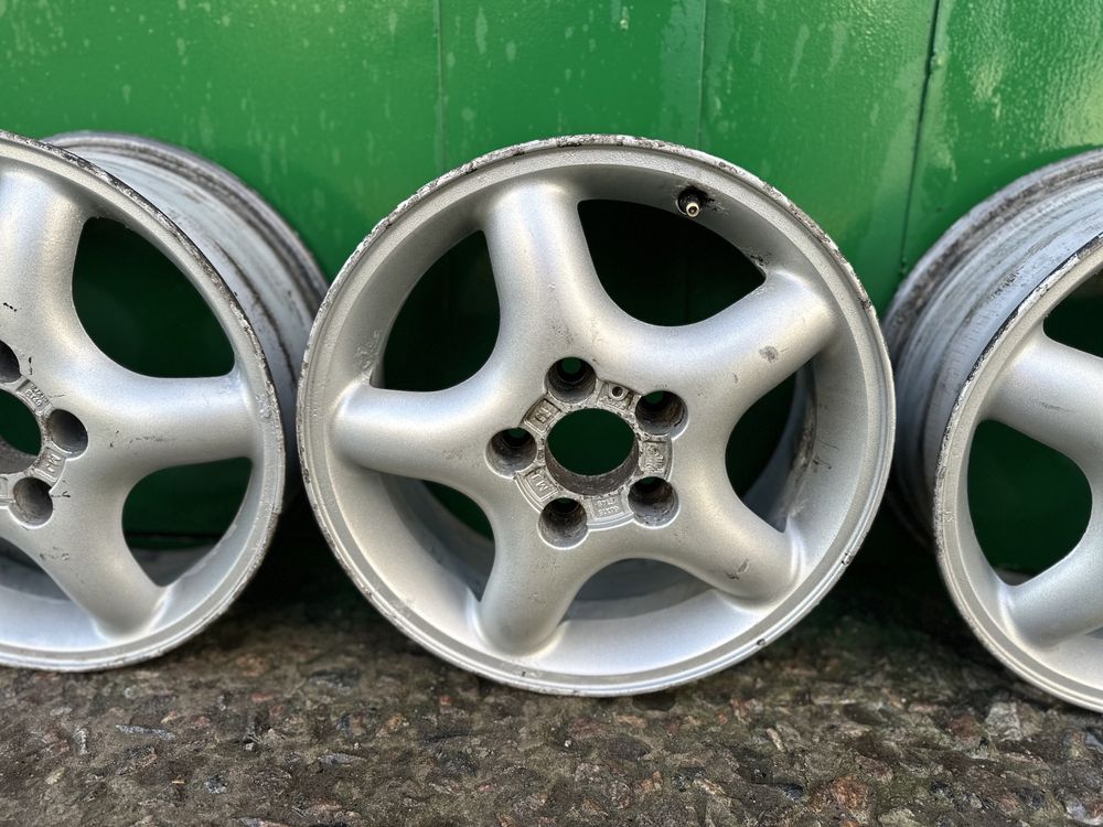 Диски Opel Omega 15 5x110