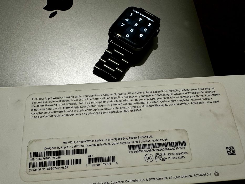 Apple Watch Series 5 Space Gray GPS + LTE