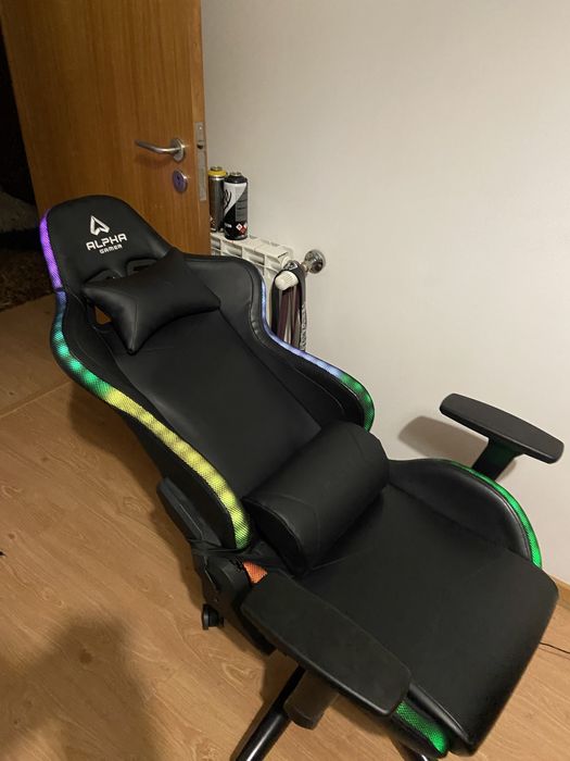 Cadeira gamer Alpha gamer RGB