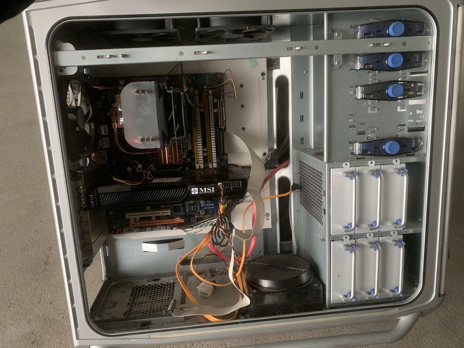 Cooler master cosmos obudowa plyta grafika