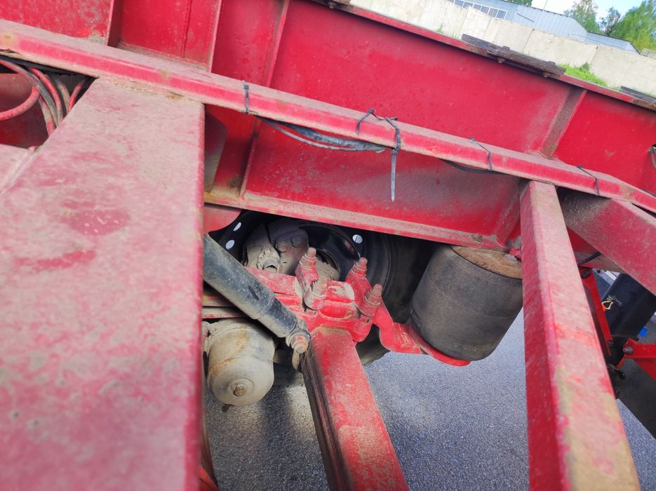 Самоскид контейнеровоз зерновоз заводський полуприцеп 68 кубів