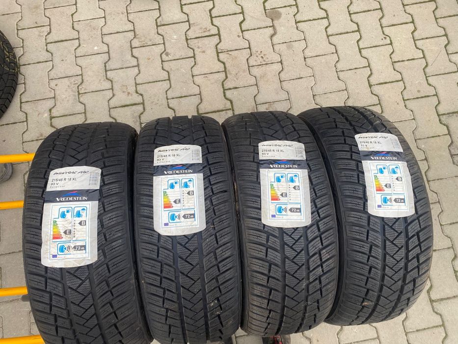 Opony zimowe NOWE 18 cali 215/45/18 VREDESTEIN