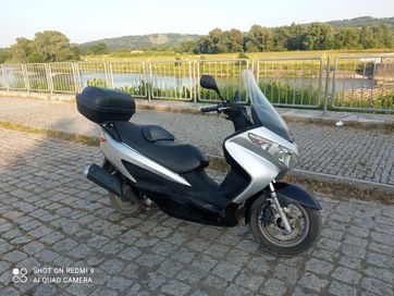 Suzuki Burgman 125