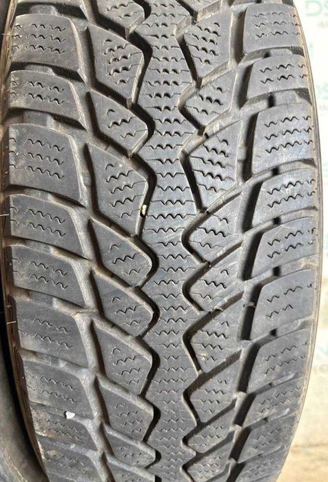 Скад шин б/в. 225/70 R15C Matador MPS 510