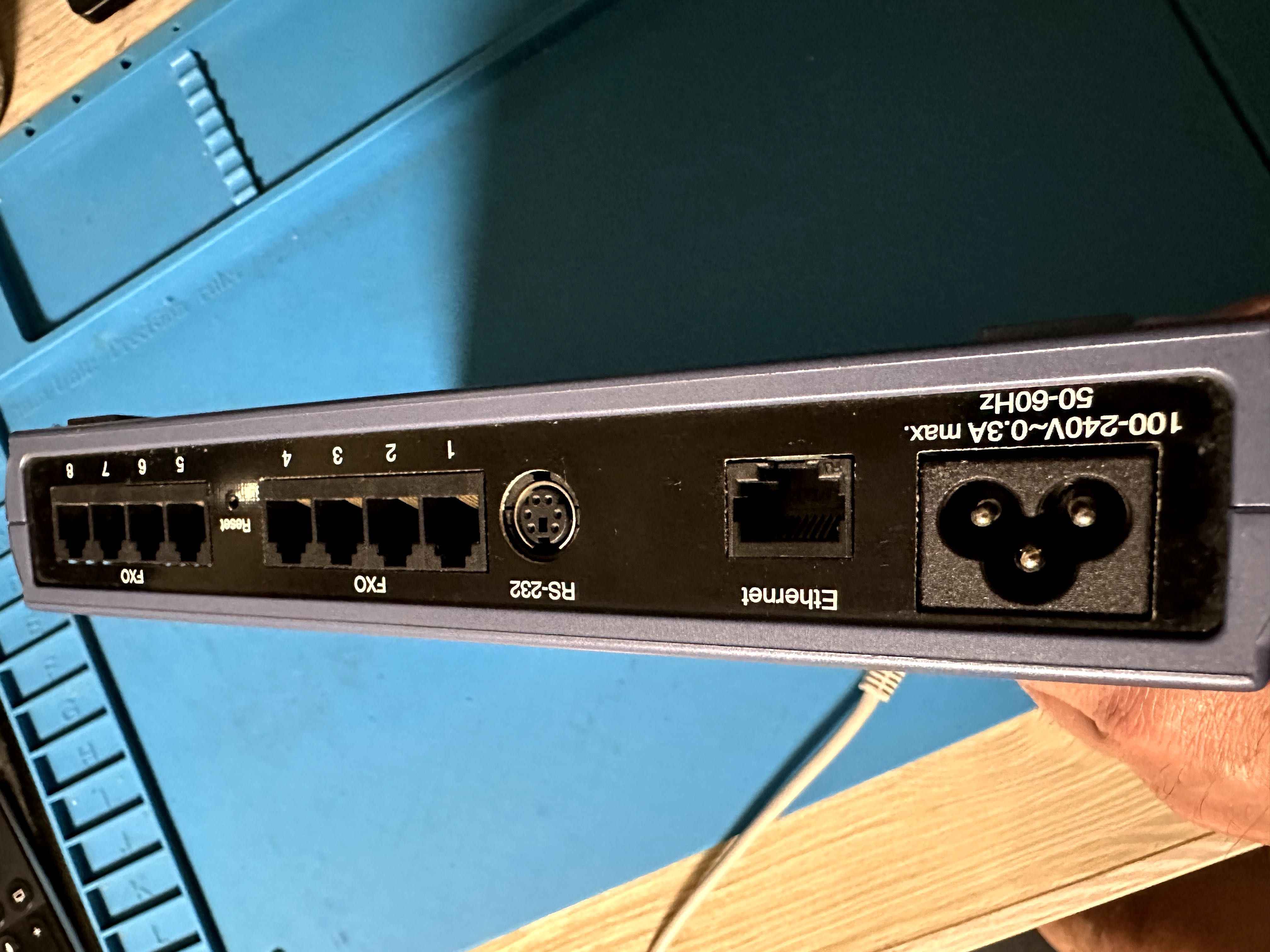 MP118 AudioCodes аналоговый голосовой шлюз 8 x FXO, 1 x FE, 1 x RS232