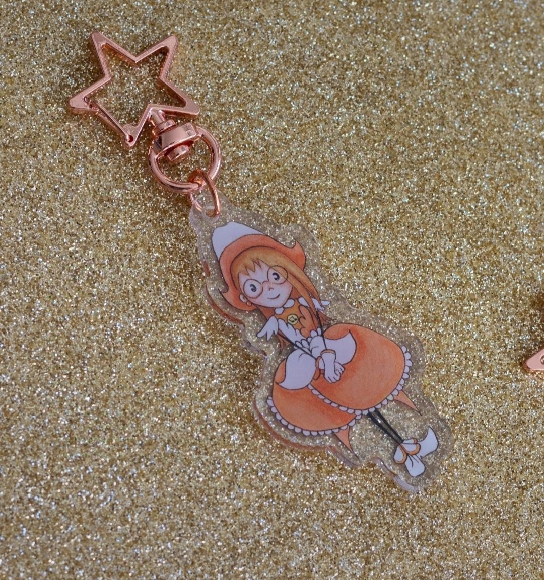 Porta-chaves/charm acrílico bruxa mágica Doremi (preço por unidade)