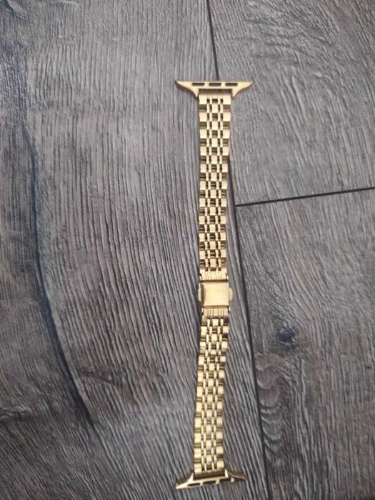 Pasek  ze stali nierdzewnej do Apple Watch – ZŁOTY