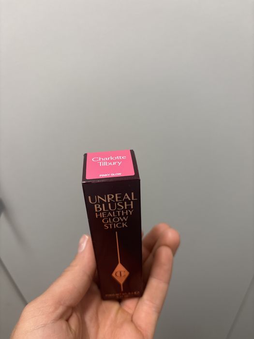 Róż Charlotte Tilbury Pinky glow nowy