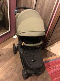 Britax-Romer B-Motion 4 Plus - wózek spacerowy olive green