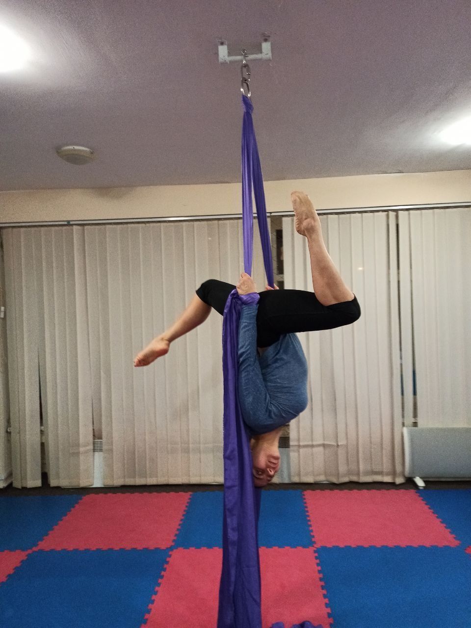 Занятия по воздушной гимнастике