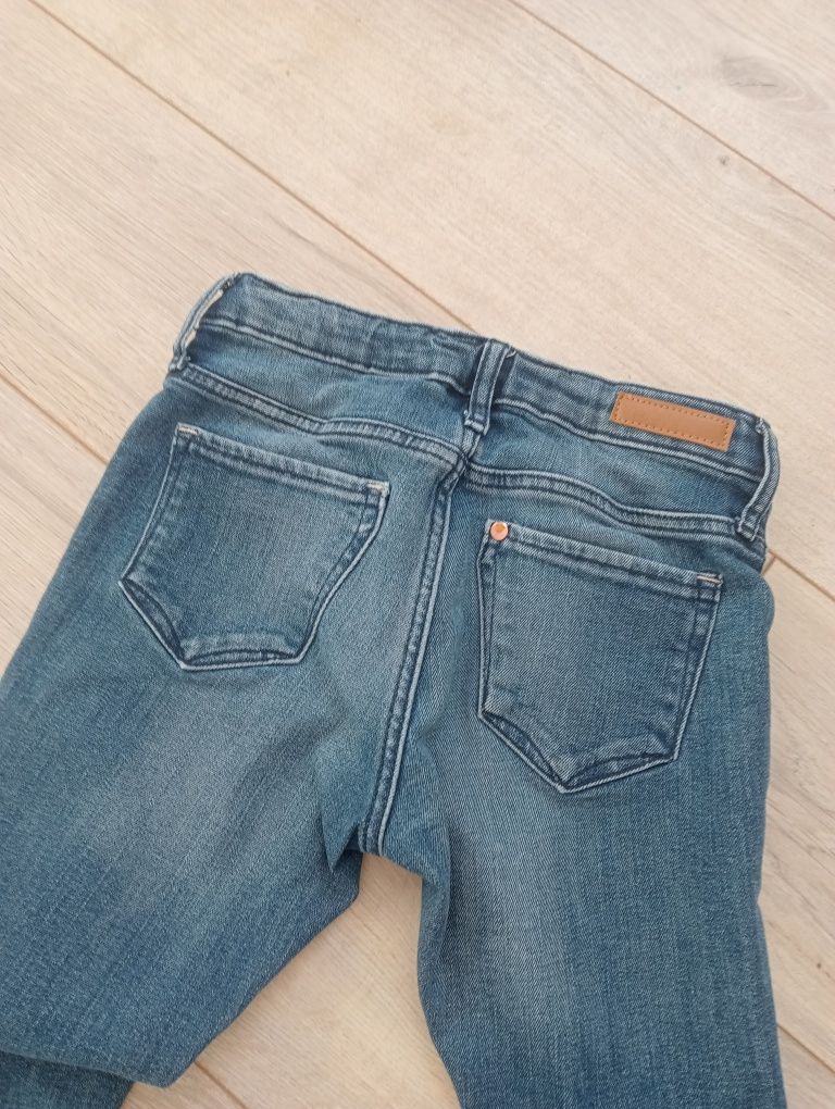 Spodnie dżinsowe dla dziewczynki, rozmiar 128 H&M