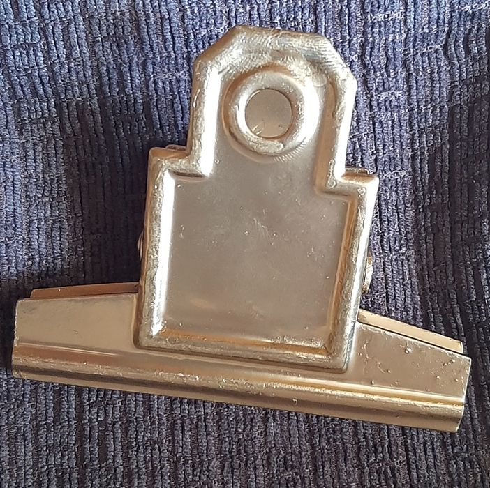 Mola metalica para papeis vintage