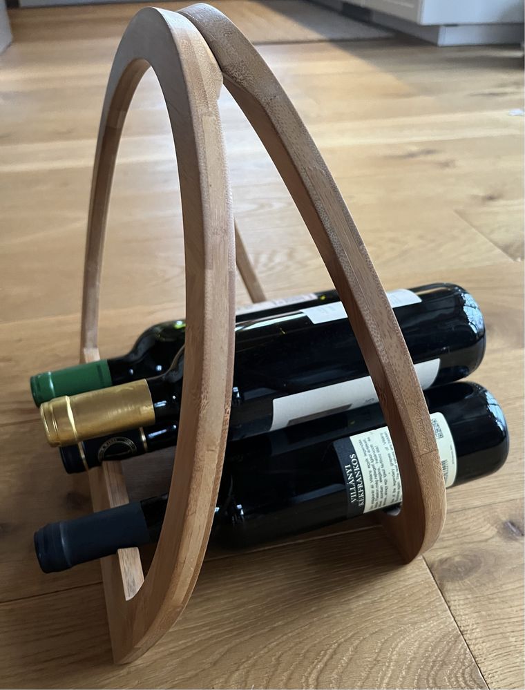 Stojak bambusowy na wino