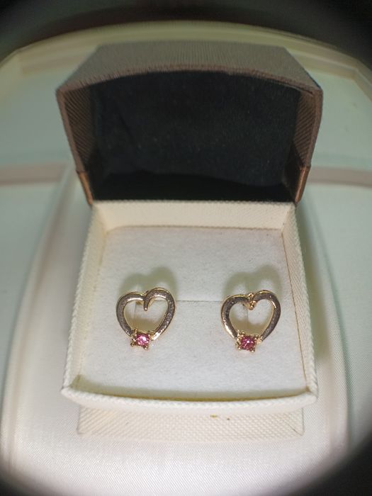 Srebro pozłacane kolczyki sztyfty 925 serca serduszka z cyrkoniami