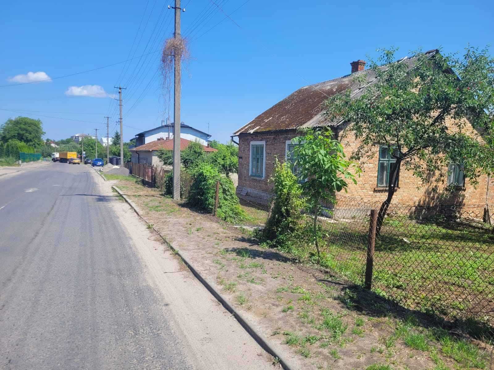 Житловий будинок та земельна ділянка 12 сот., м. Кам'янка-Бузька