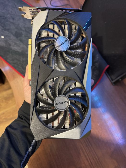 Відеокарта rtx 3050 8gb