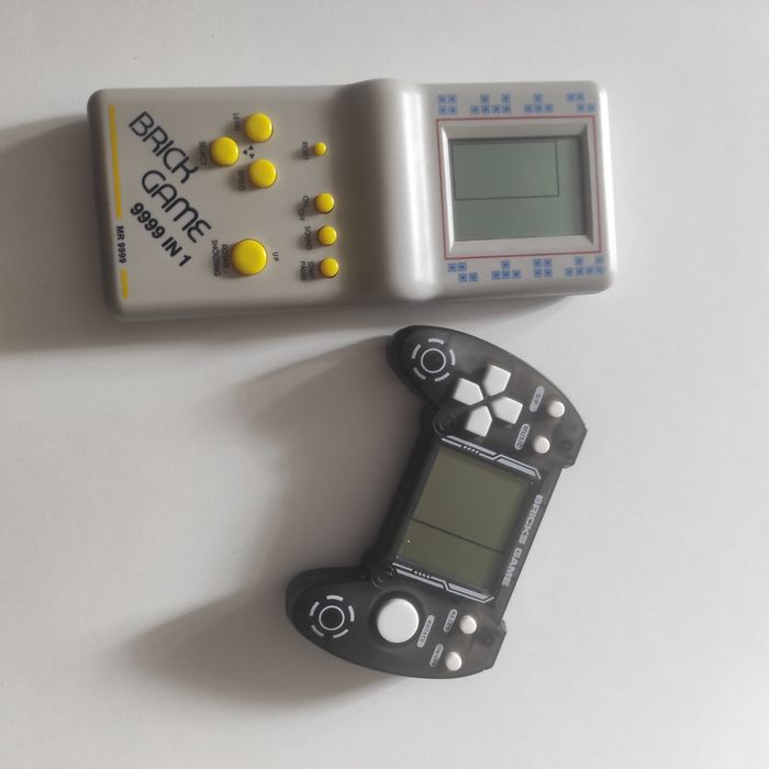 Konsola Brick game