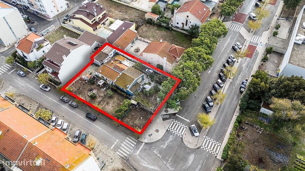 Moradia T5 para venda