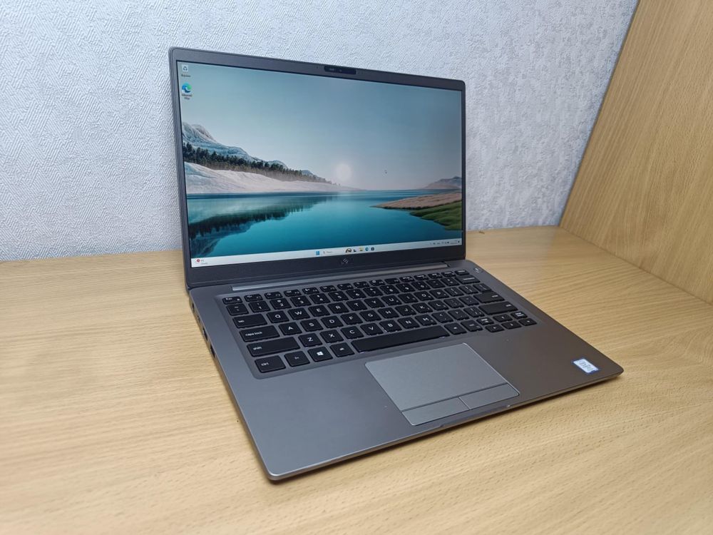 Алюмінієвий Dell Latitude 7400 14” IPS i5-8365U 16/256Gb ноутбук