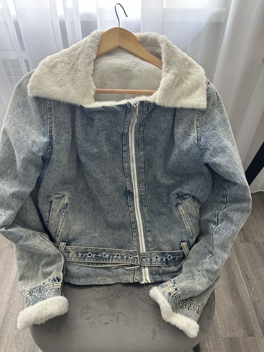 Джинсова утеплена куртка
