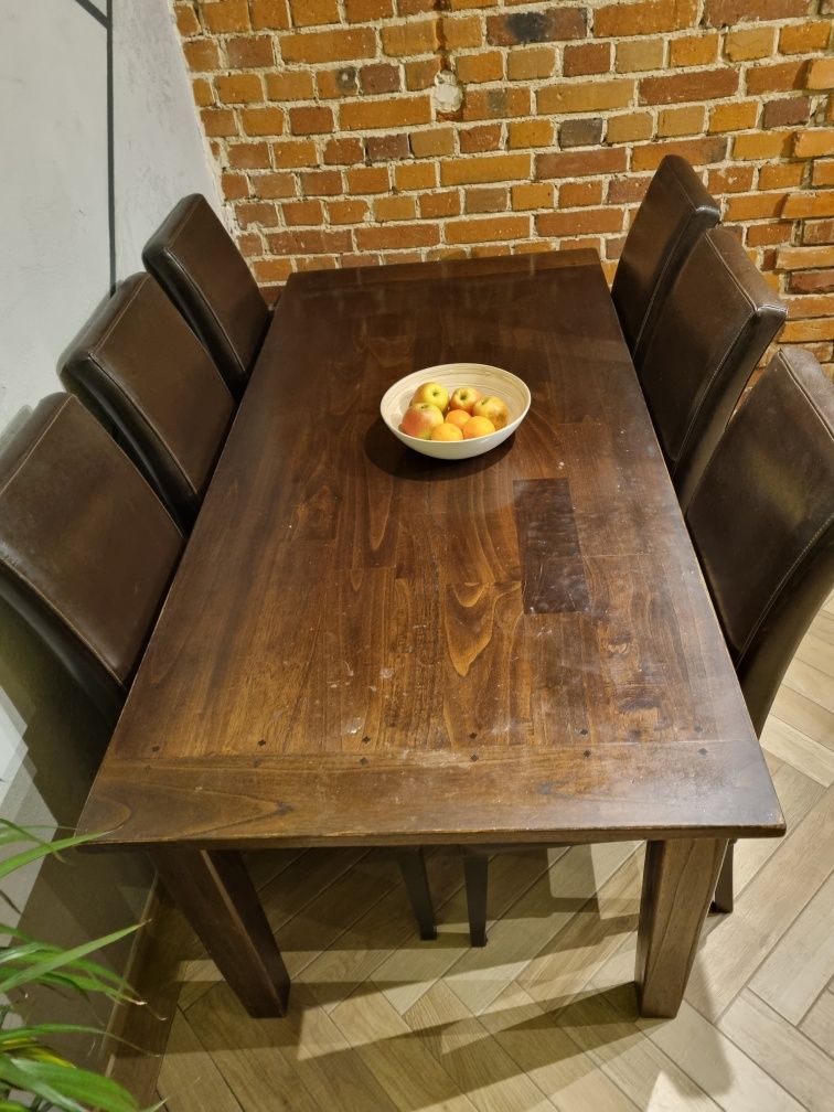 Stół drewniany z krzesłami skórzanymi 90x185x78
