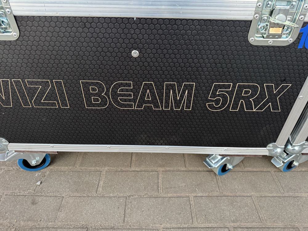 Głowy ruchome estradowe vizi beam 5rx 250 vat 4 szt plus case zestaw