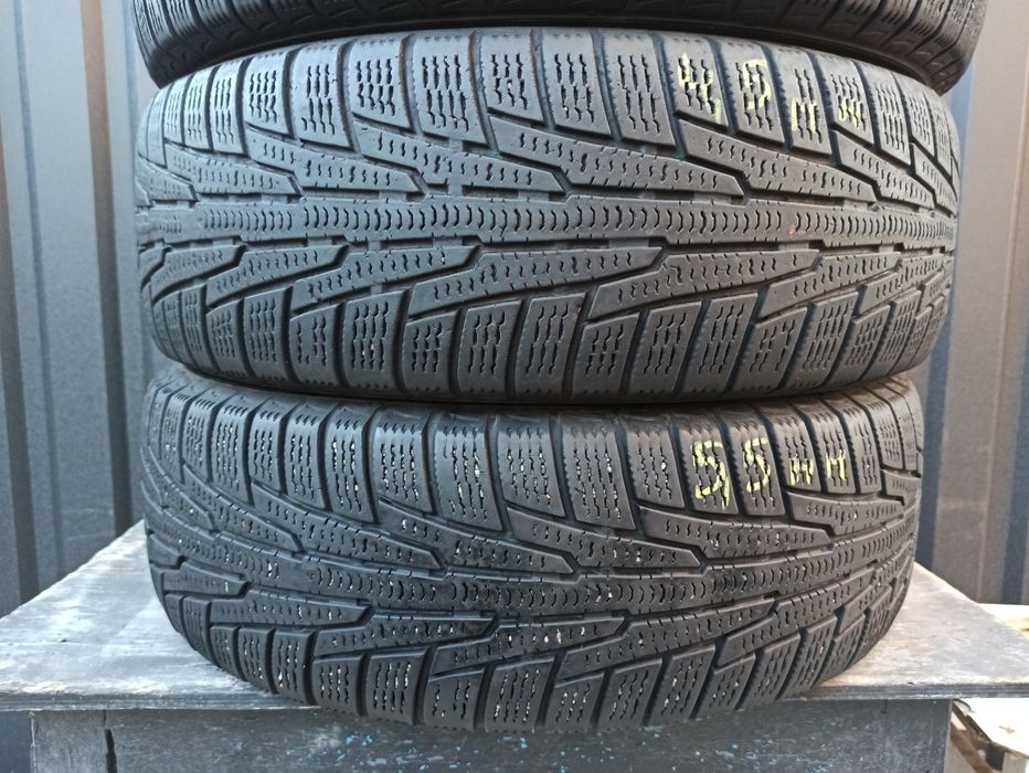 Зимние шины 185/65 R15 Nokian Nordman RS2 резина