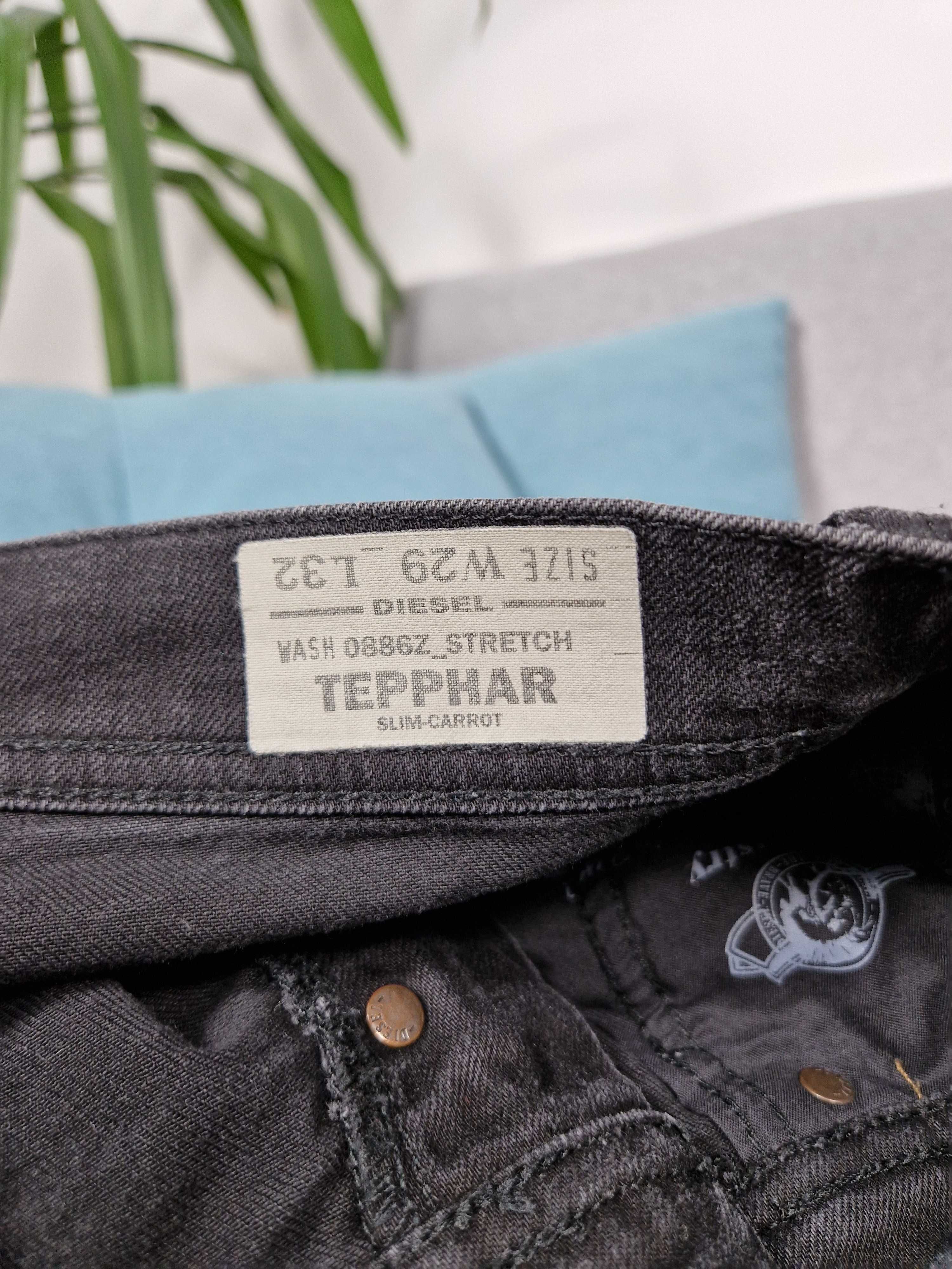 Diesel Tepphar Jeans Slim Carrot W29 L32 spodnie męskie czarne jeansy