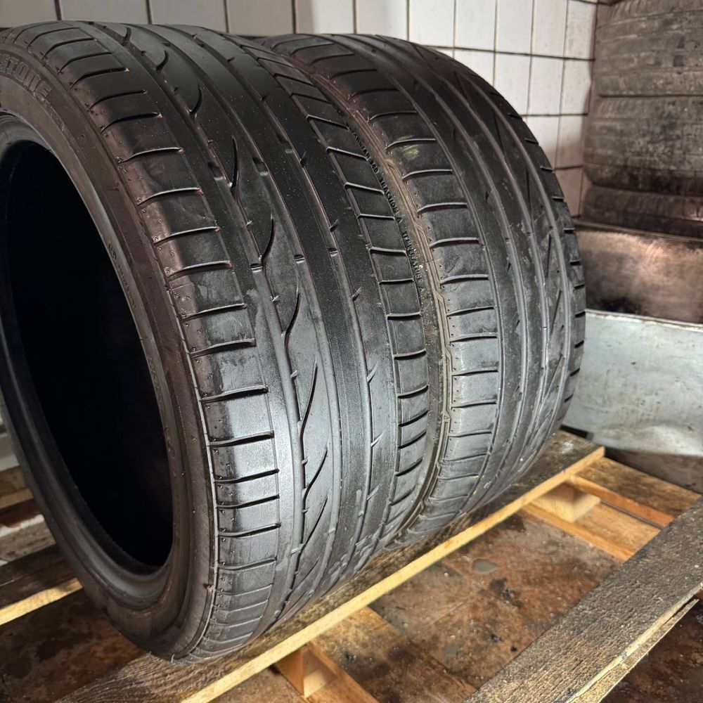 245/45.R18- пара Bridgestone
