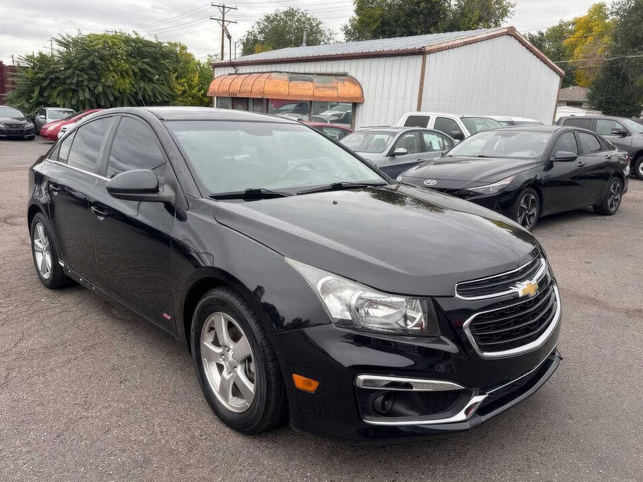 Chevrolet Cruze      2015