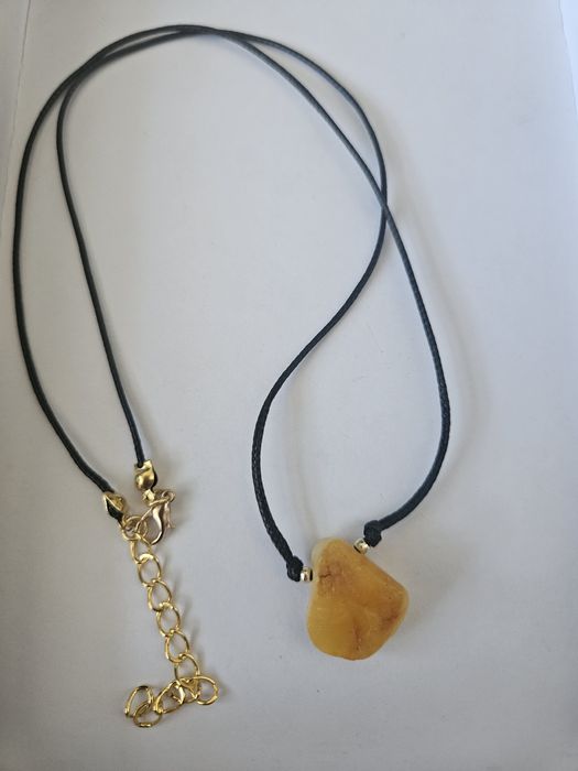 Naszyjnik z bursztynem