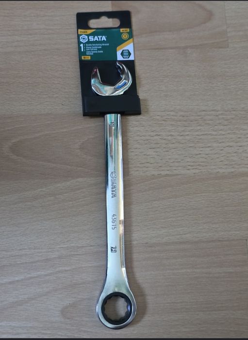 Klucz 19 sata ST 93615