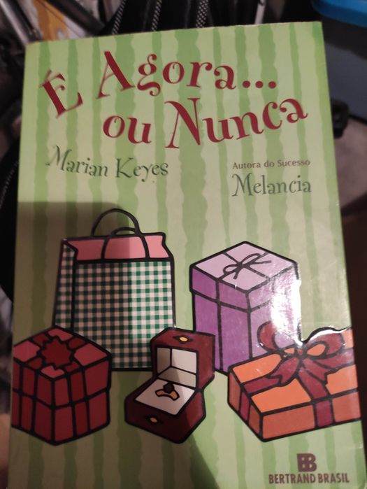 Livros Marian keys férias/ é agora ou nunca/ los angeles