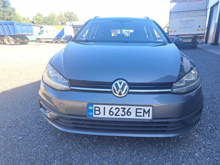 Продаж автомобіля VOLKSWAGEN GOLF 2017 р.в.