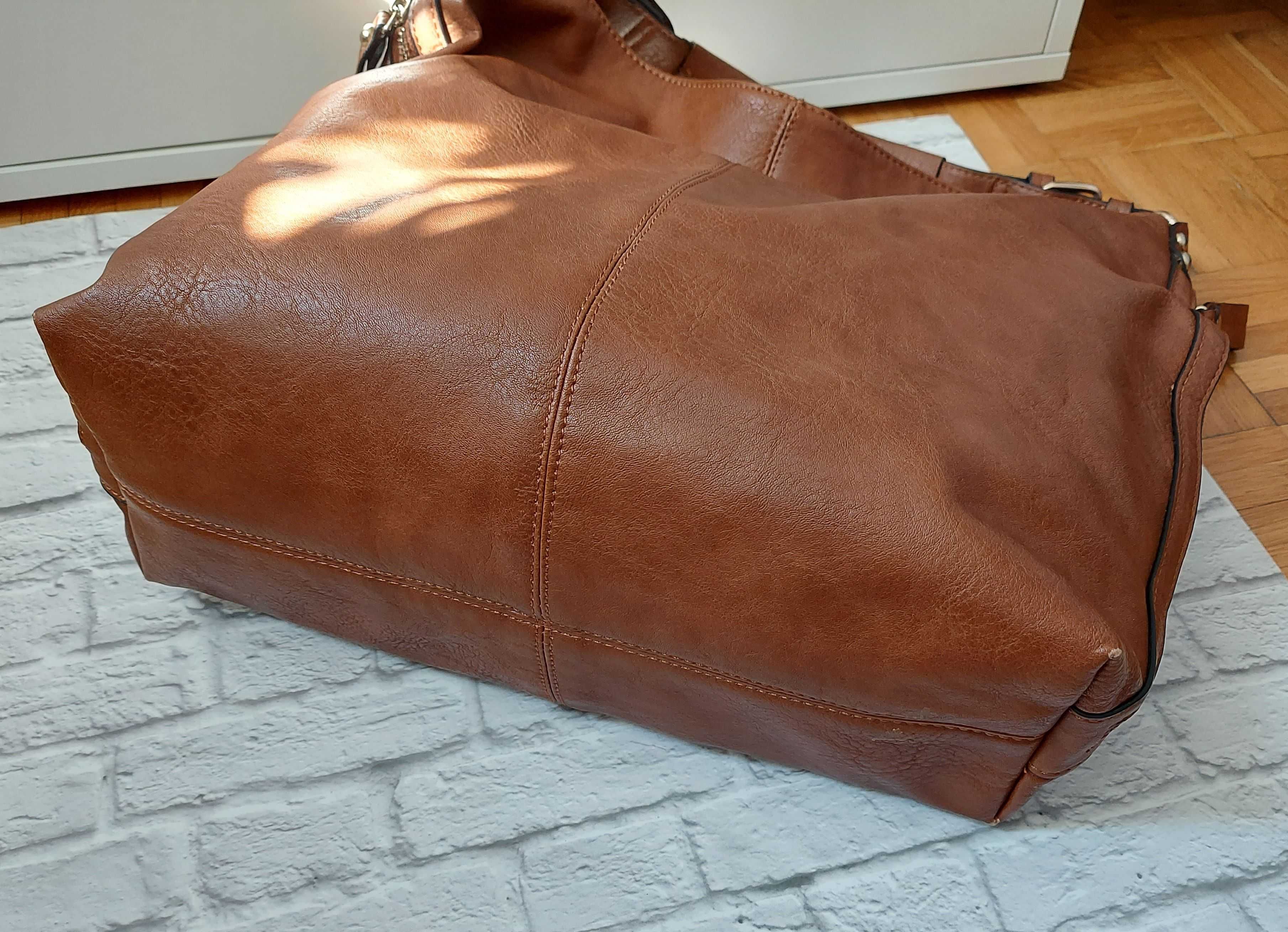 Brązowa torebka CCC Jenny Fairy elegancka do ręki crossbody