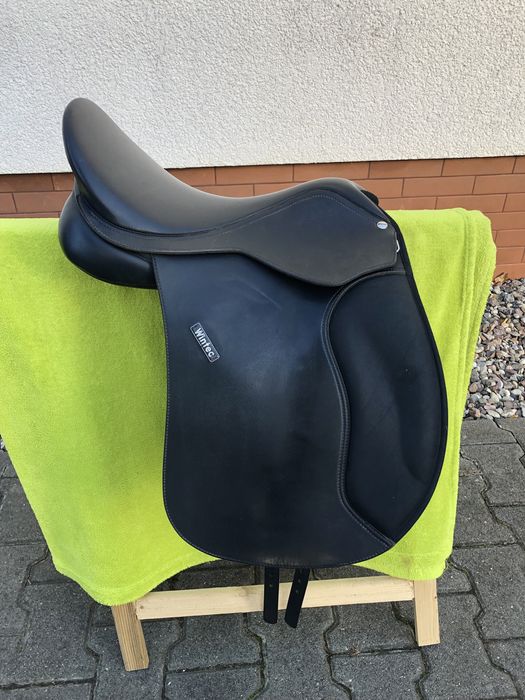 Siodlo ujezdzeniowe Wintec 500 Wide 16,5 cali