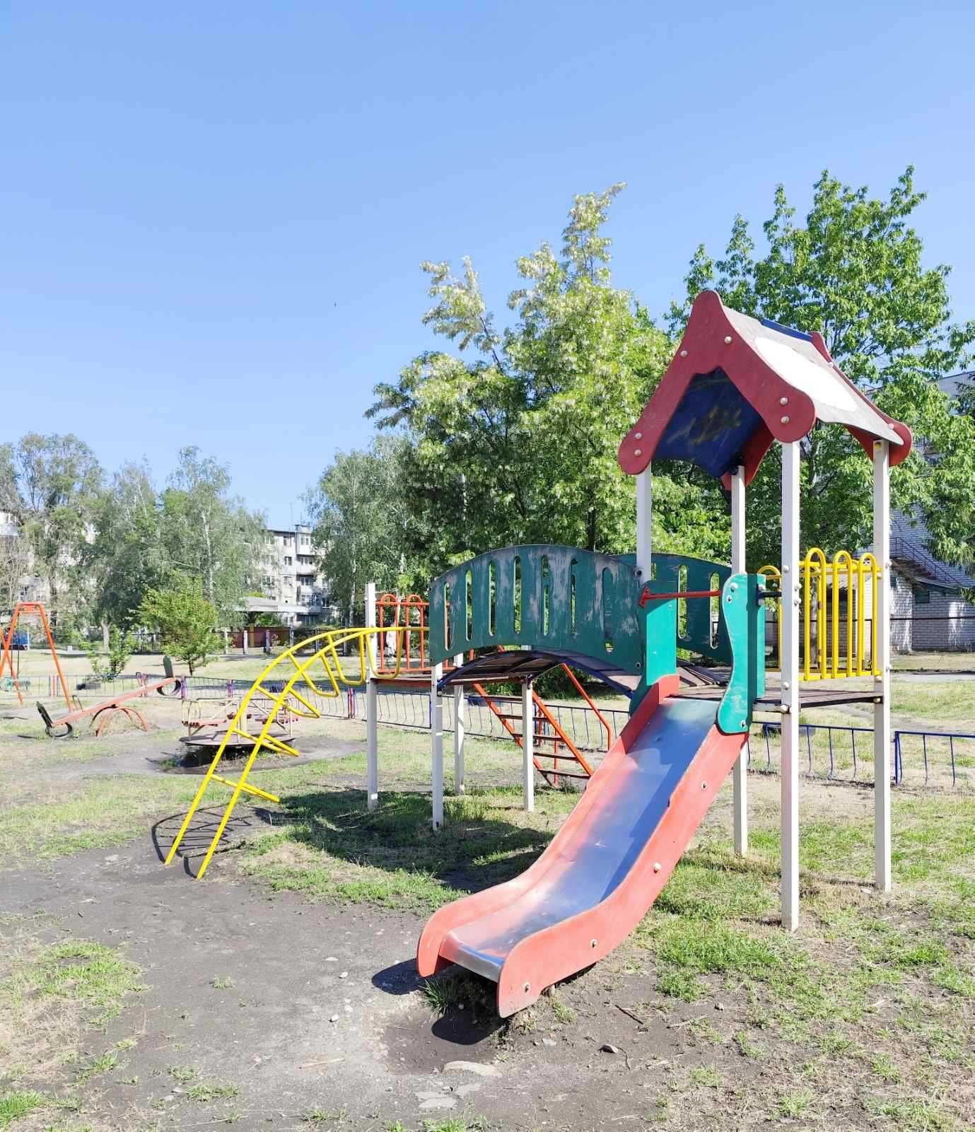 Продам 1 кімн з нішею вул Д.Кострова