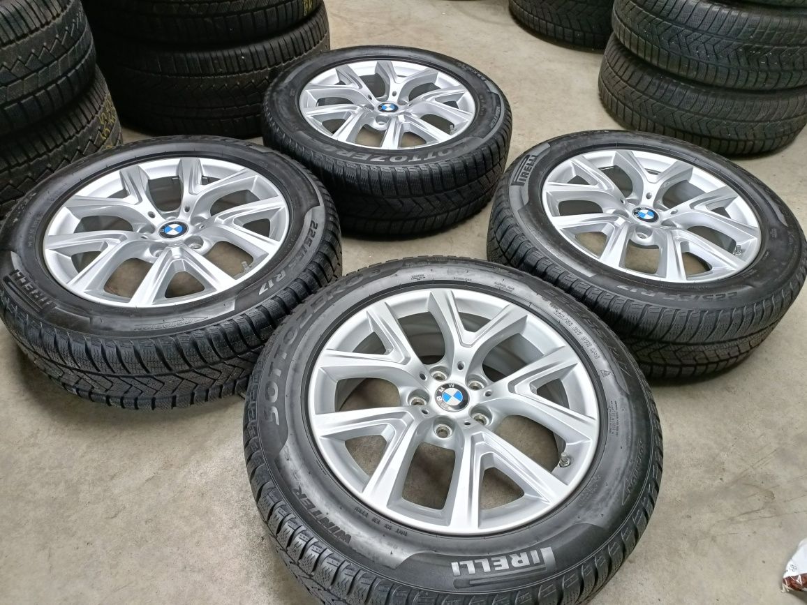 Alufelgi Koła BMW 17 cali 5x112 X1 F48 X2 F39, Opony Pirelli 21r
