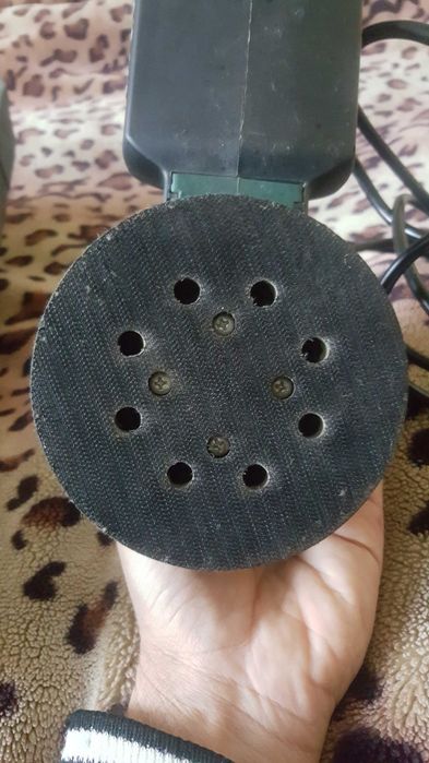 Эксцентриковая шлифовальная машина Metabo FSX 200 Intec