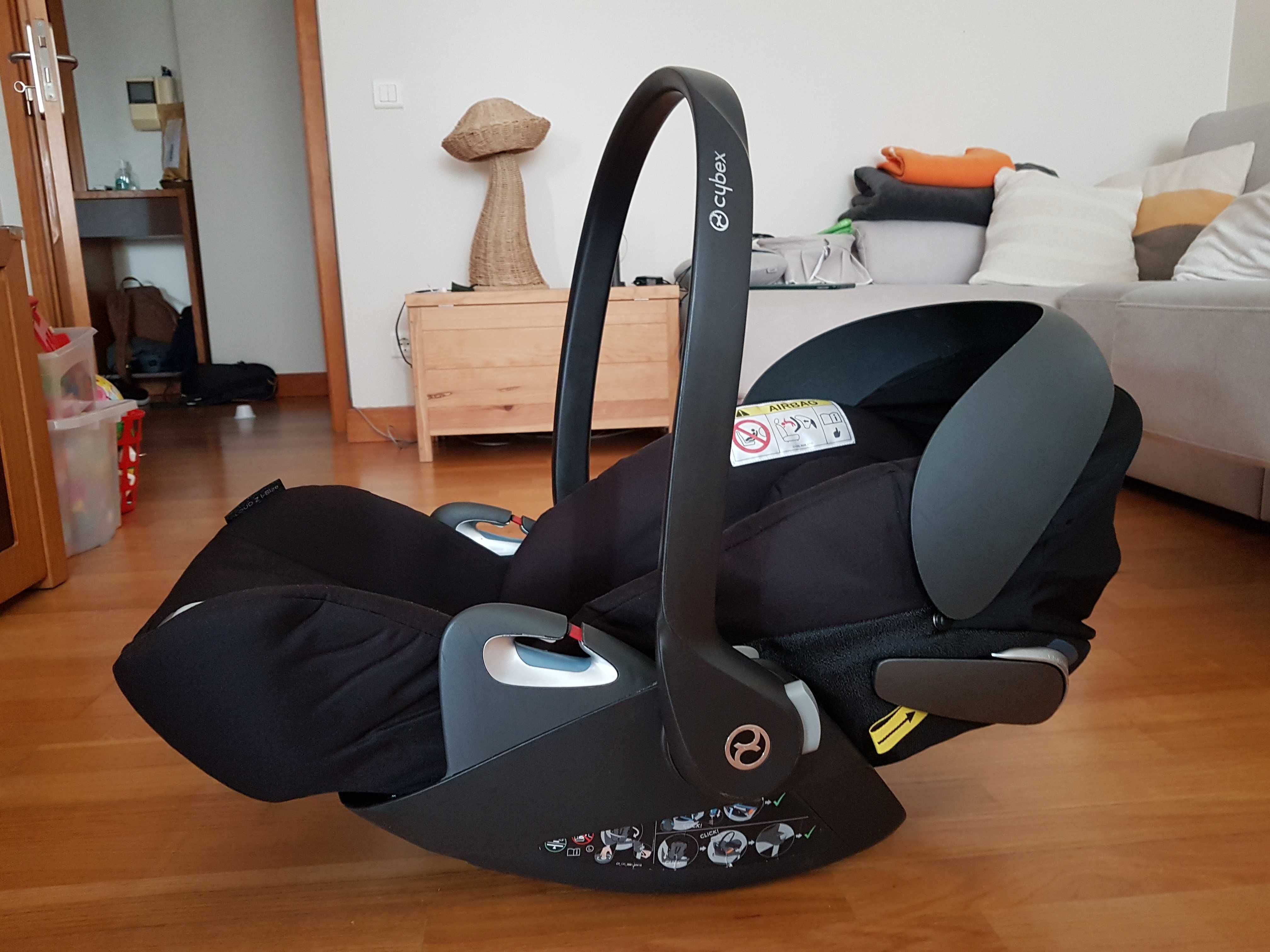 Cybex cloud z i-size com redutor e adaptadores para carrinho Balios S